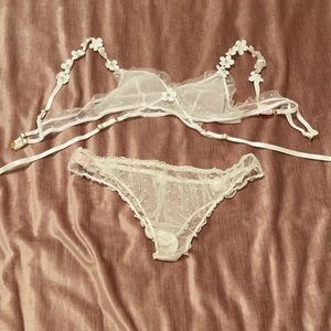 Empress Mimi White Floral Mesh Lingerie Set